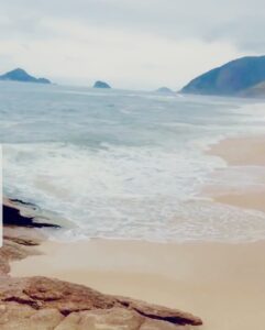 Leia mais sobre o artigo A MENINA E O MAR